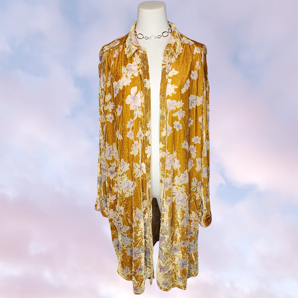 NWT Free People Vibrant Yellow Burnt Velvet Floral Button Up Duster Top Sz M - Picture 2 of 6